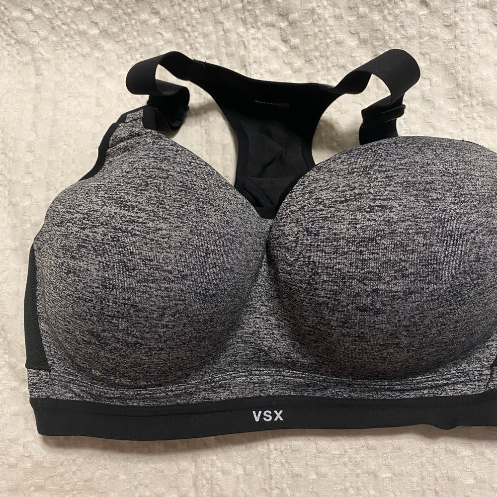 VSX Victoria’s Secret Knockout High Impact Sports Bra